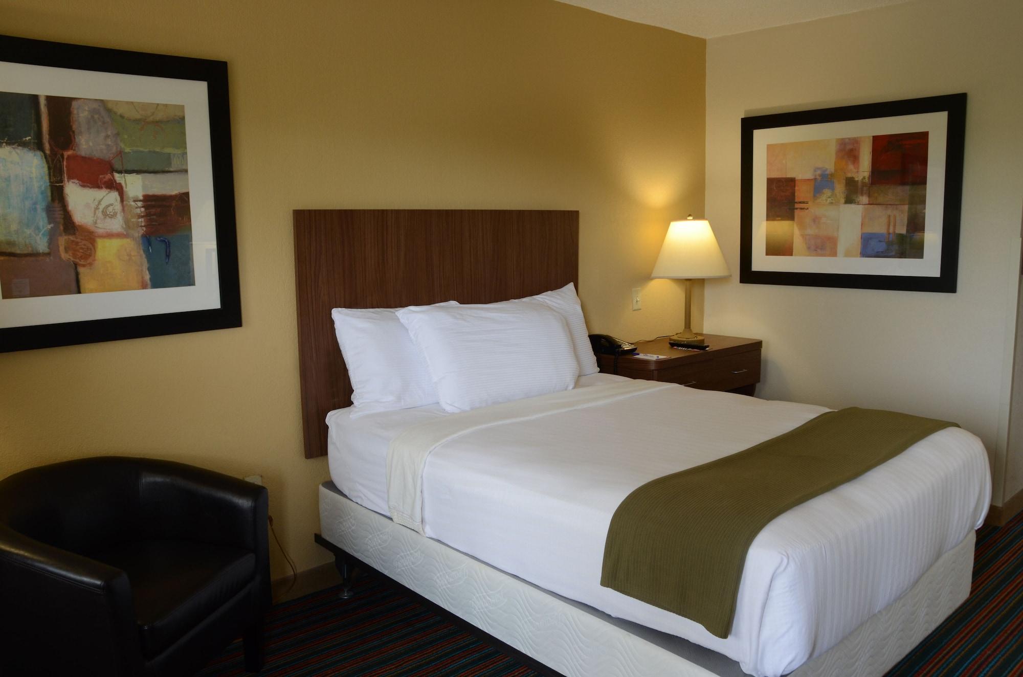Baymont By Wyndham Nashville Airport Exterior foto