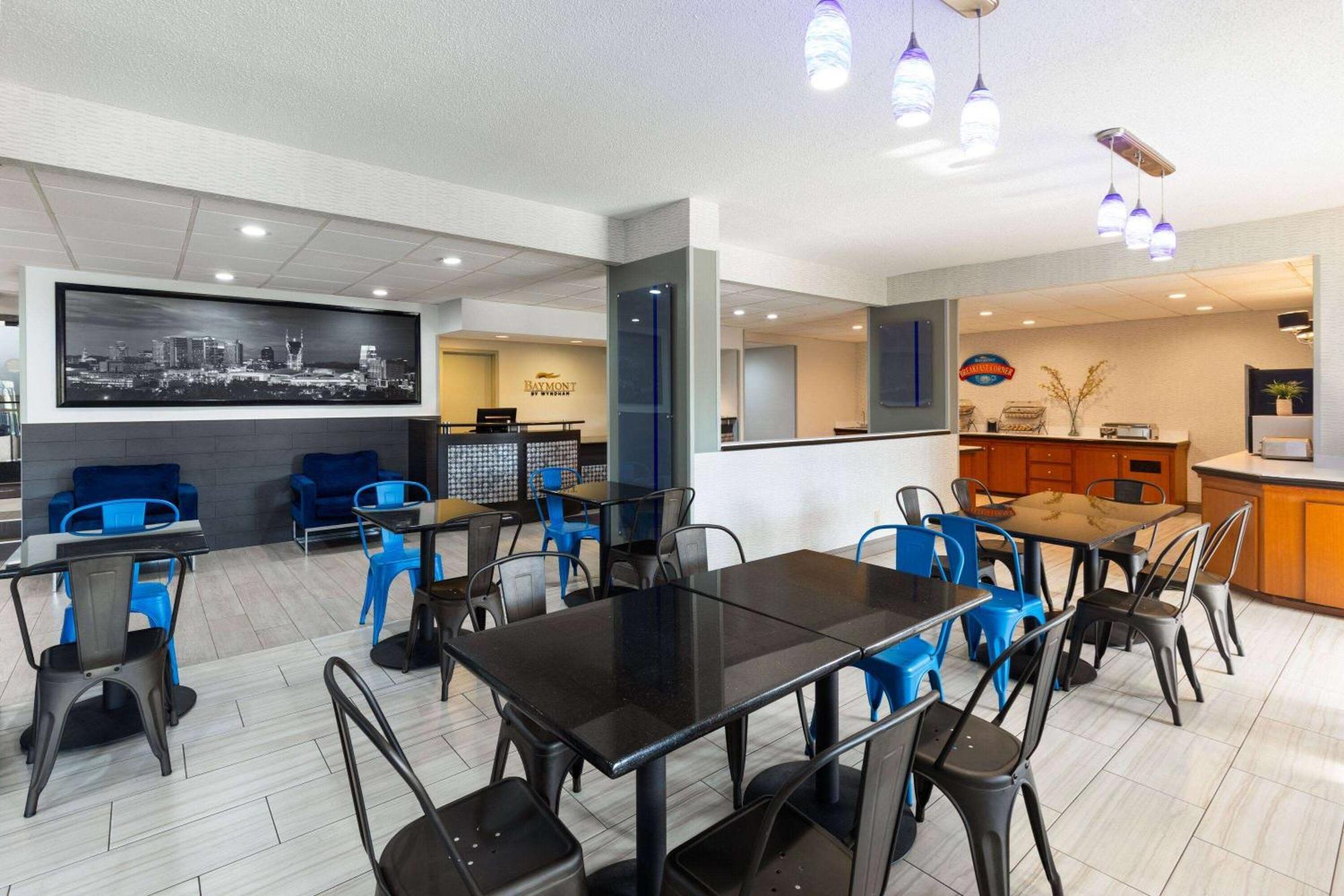 Baymont By Wyndham Nashville Airport Exterior foto